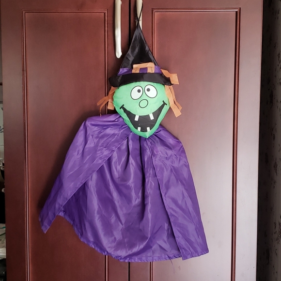 HOST PICK. (4) See other pictures. Set of 4 Halloween Hanging Decorations - Picture 3 of 4